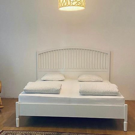 Milos Apartment Виена Екстериор снимка